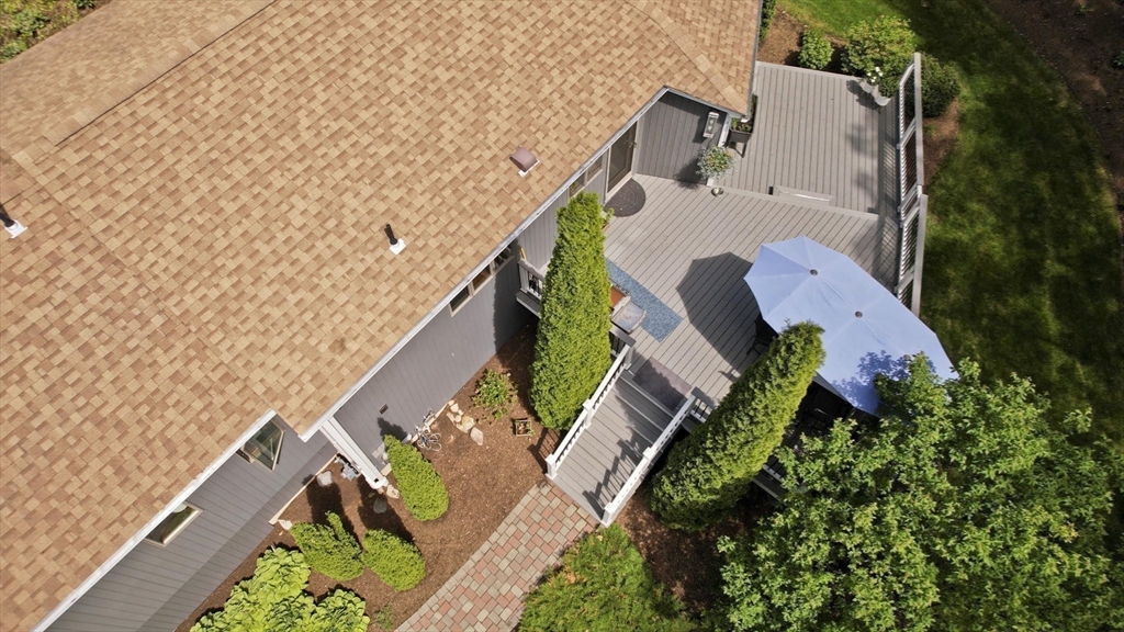 21 Birch Ln