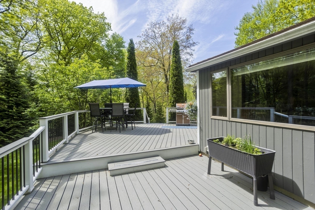 21 Birch Ln
