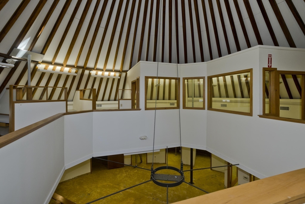 244 Main St, Northampton