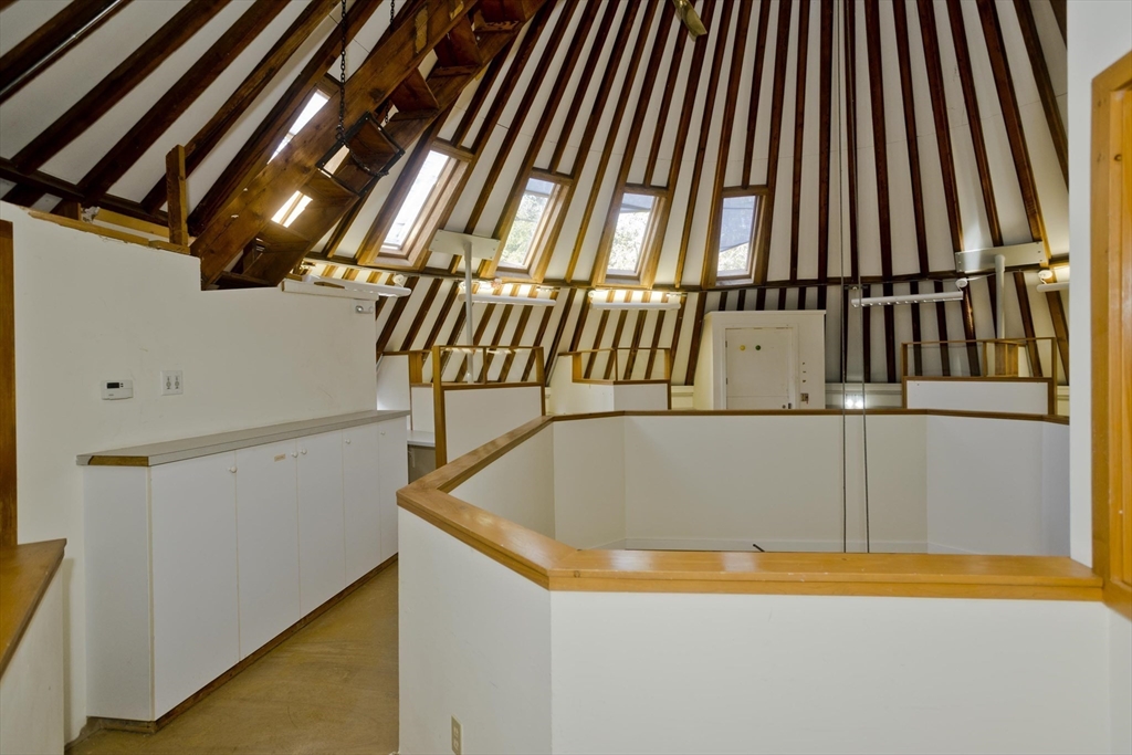 244 Main St, Northampton