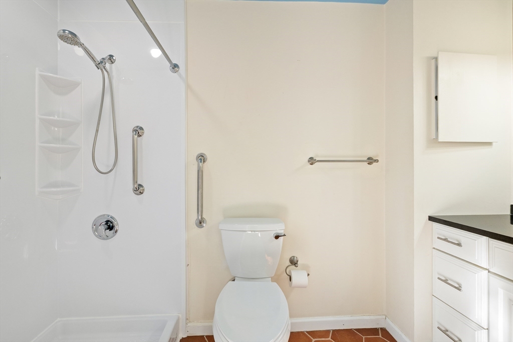 35 New South St # 307