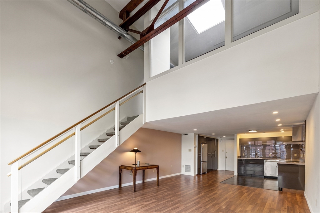 24-34 Pleasant St # 4