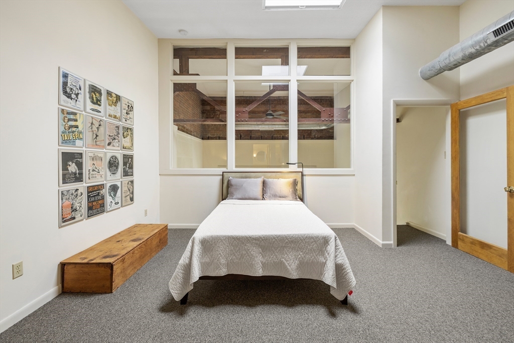 24-34 Pleasant St # 4