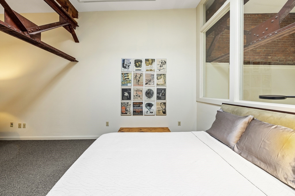 24-34 Pleasant St # 4