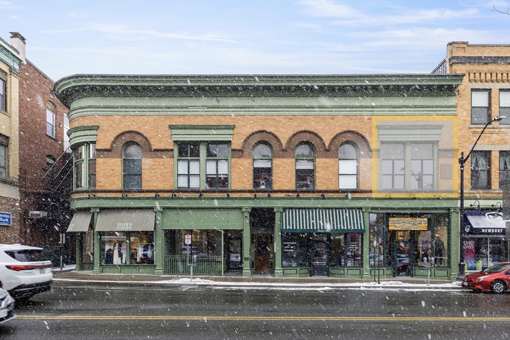 24-34 Pleasant St # 4