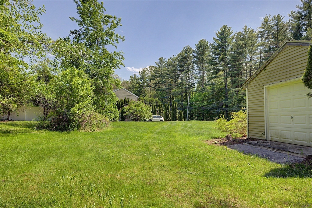 195 Westhampton Rd