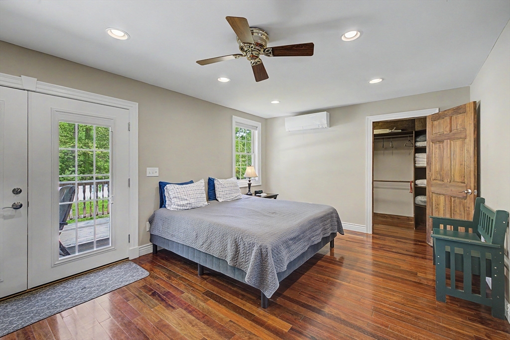 195 Westhampton Rd