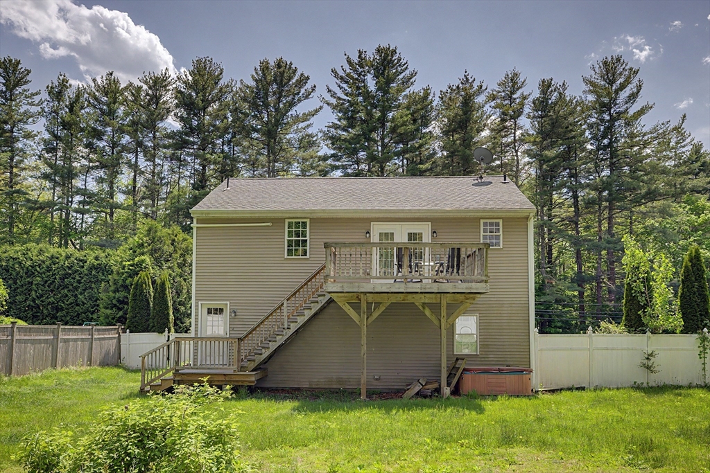 195 Westhampton Rd