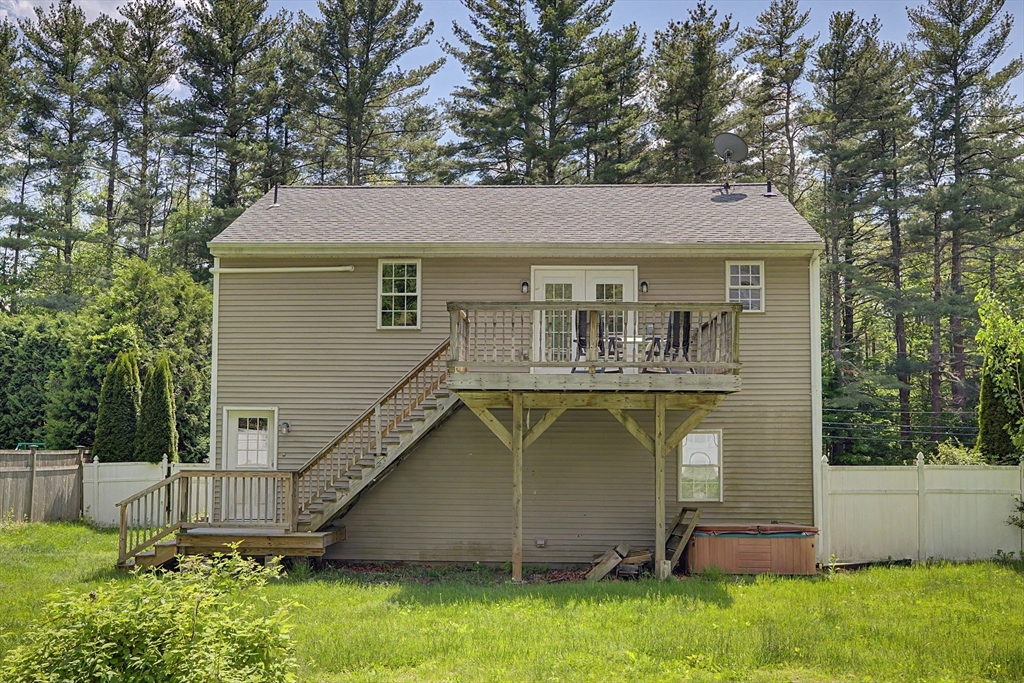 195 Westhampton Rd