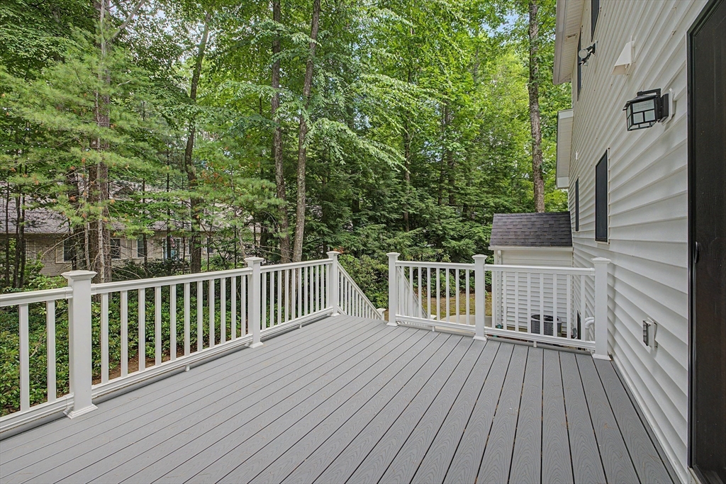 59 Ice Pond Dr