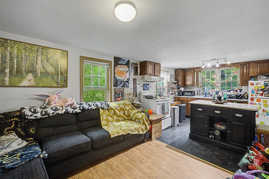166 Summer St