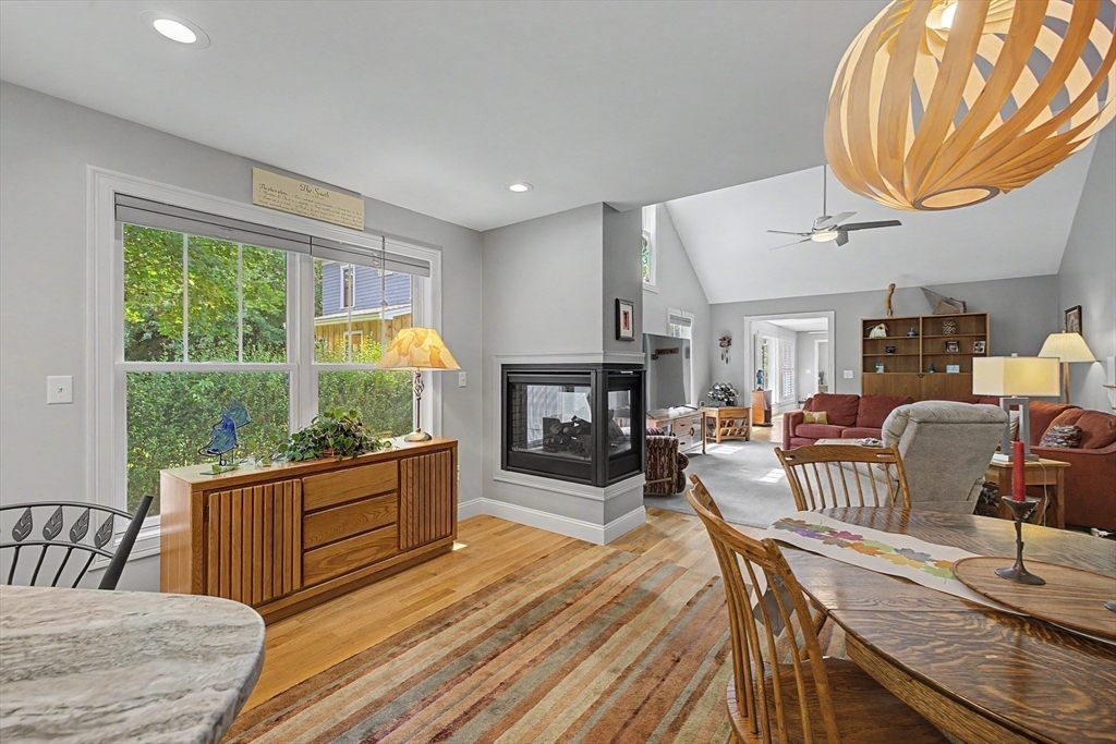 29 Woodbine Ave