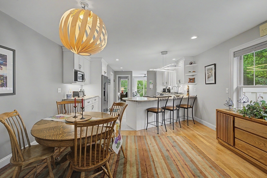 29 Woodbine Ave