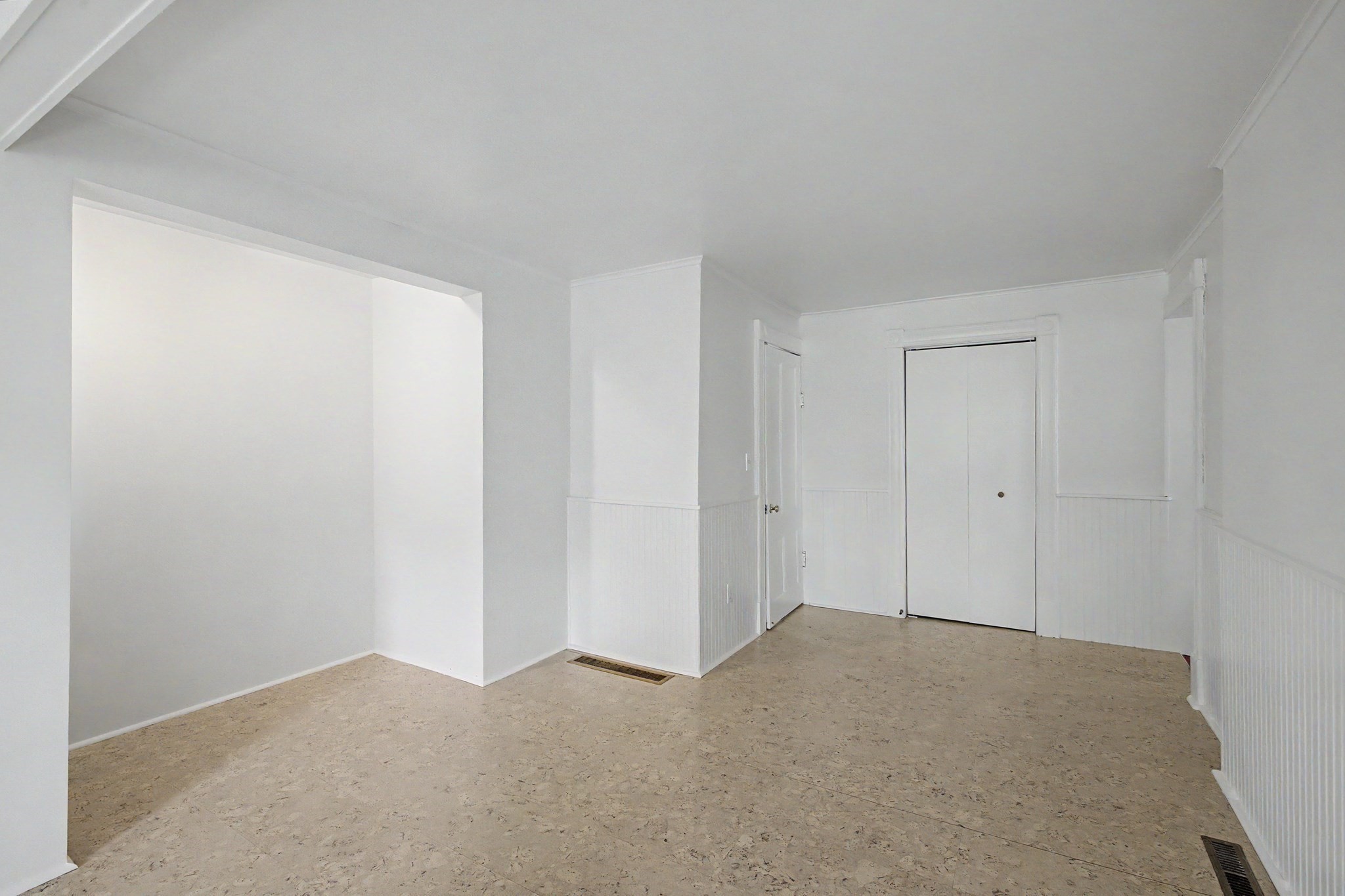 293 Meadow Rd