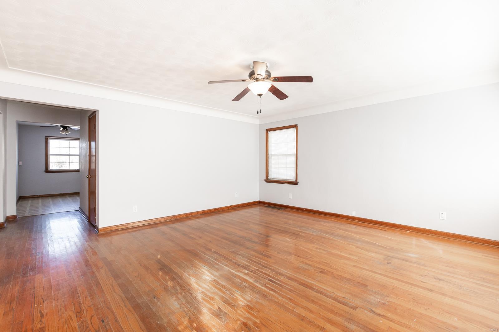 143 W Park Avenue