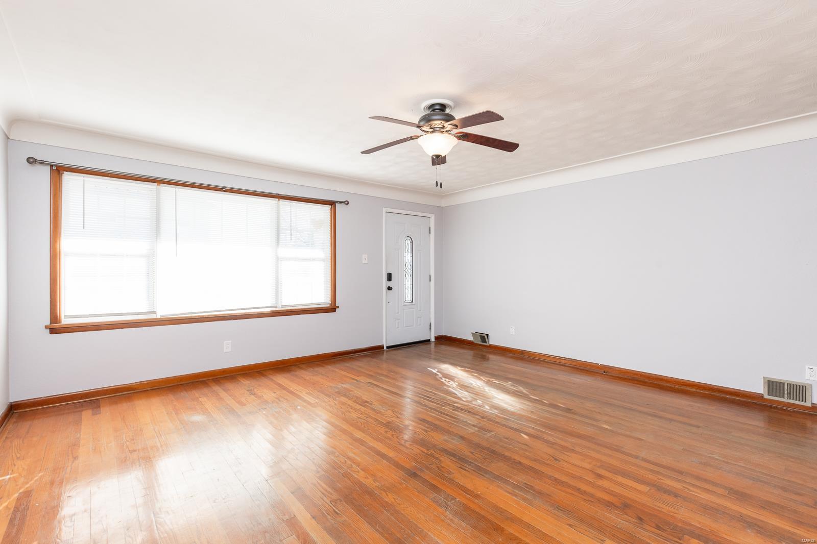 143 W Park Avenue