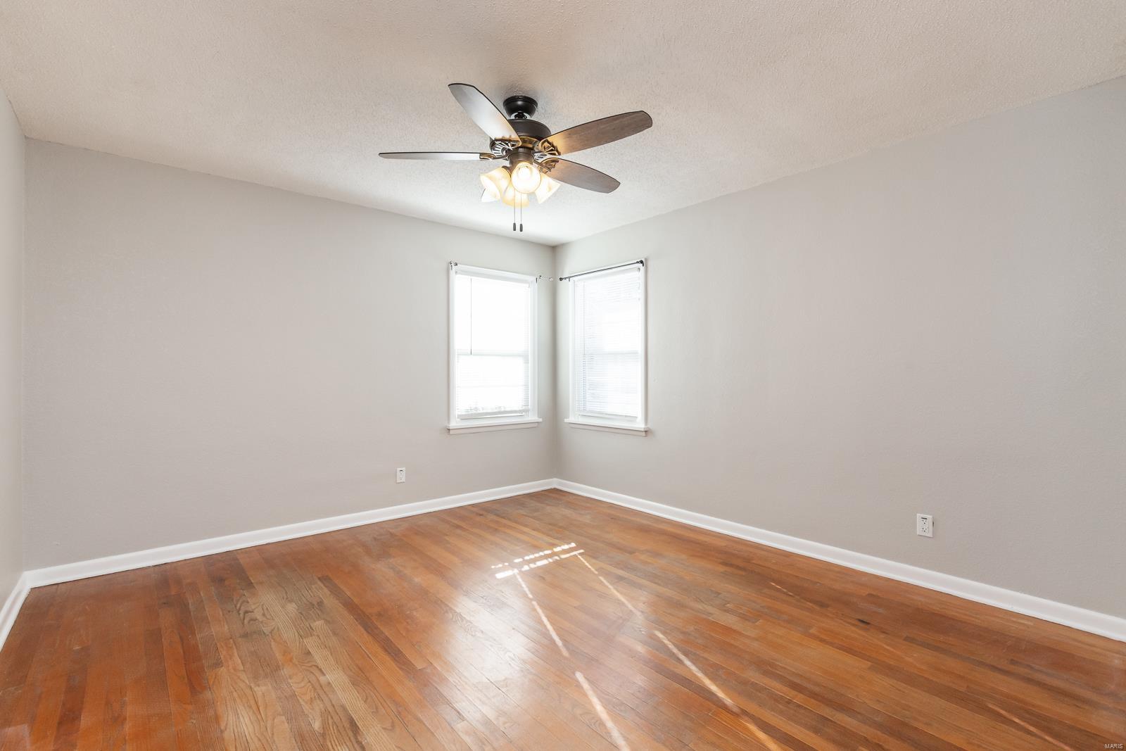 143 W Park Avenue
