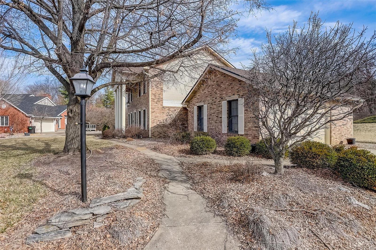 48 Pebble Hill Drive
