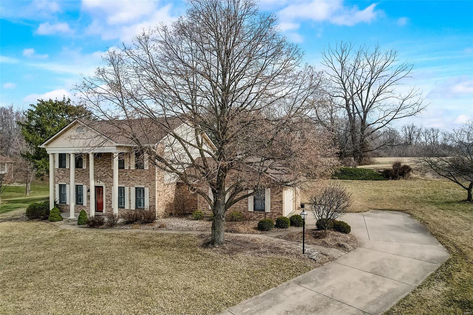 48 Pebble Hill Drive