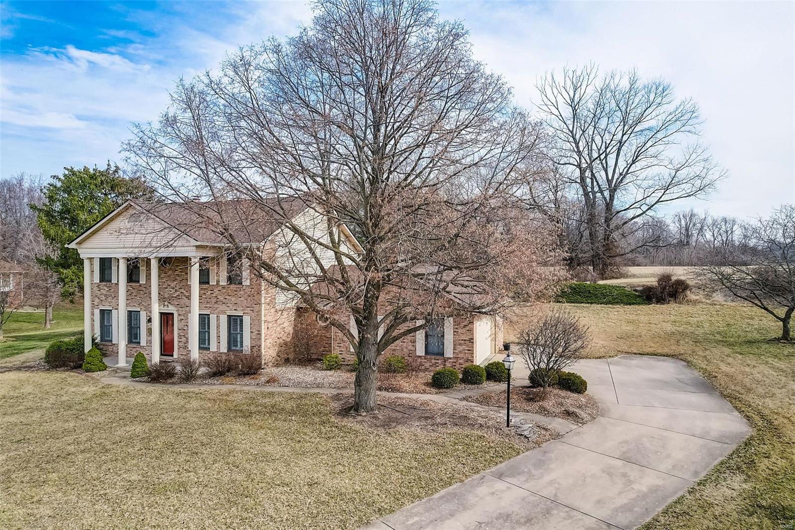 48 Pebble Hill Drive
