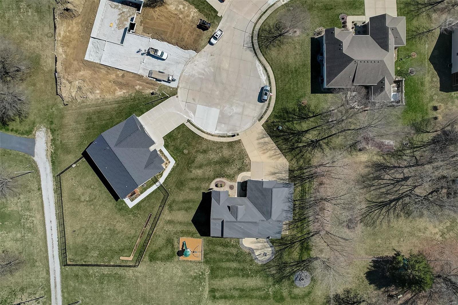 621 Briar Meadow Court