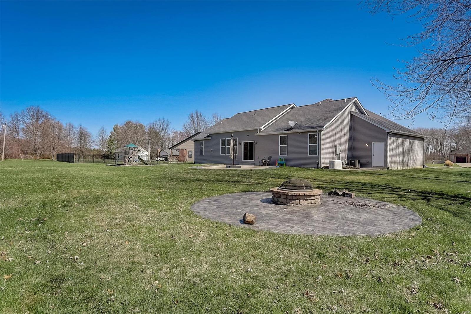621 Briar Meadow Court