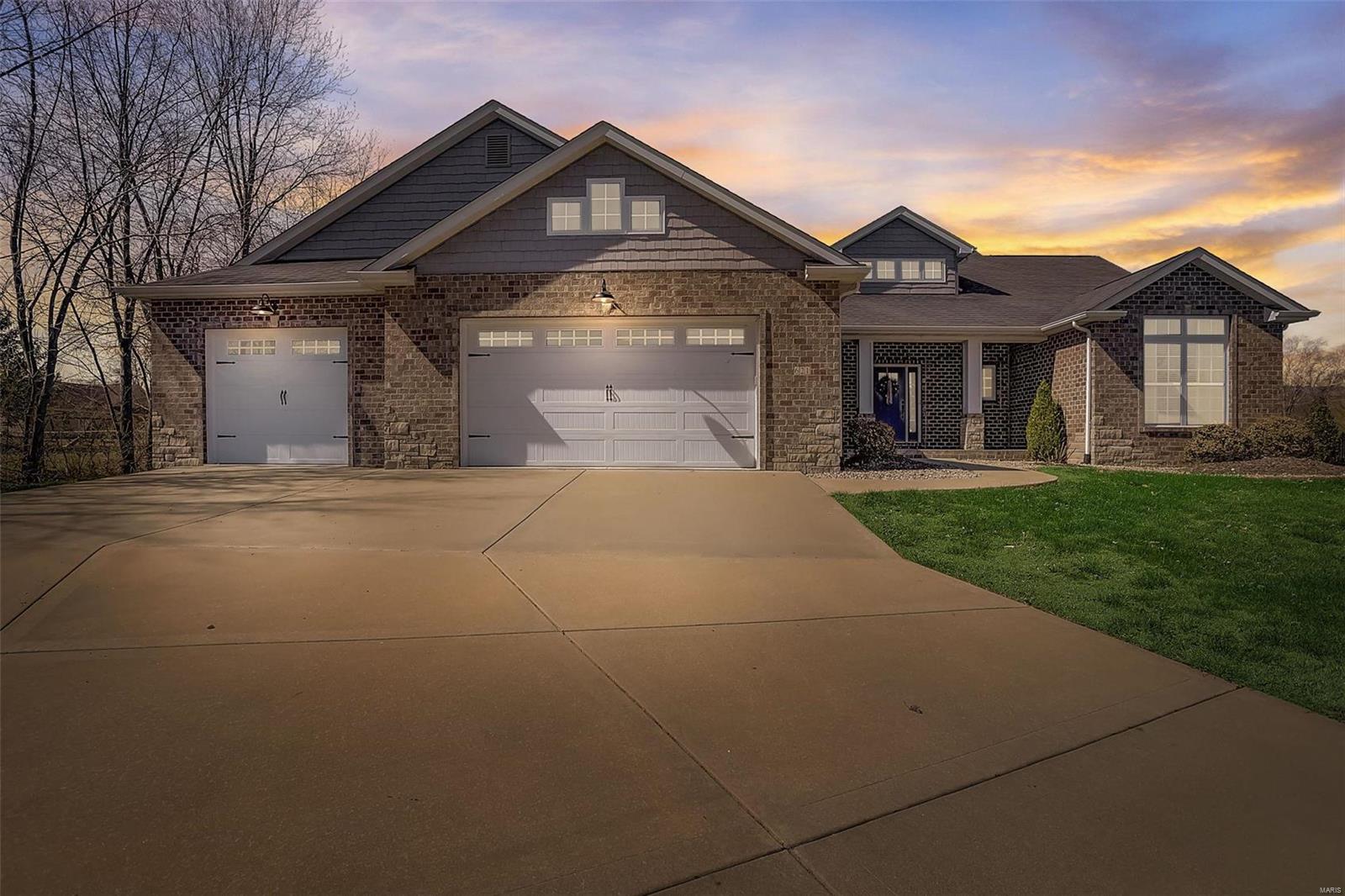 621 Briar Meadow Court