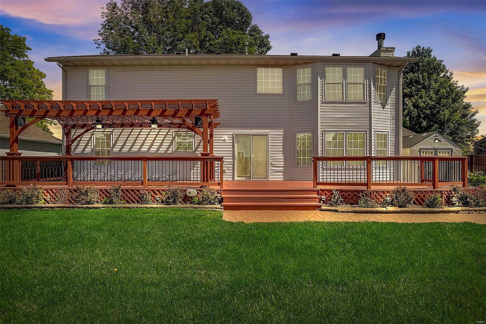 100 Westbrooke