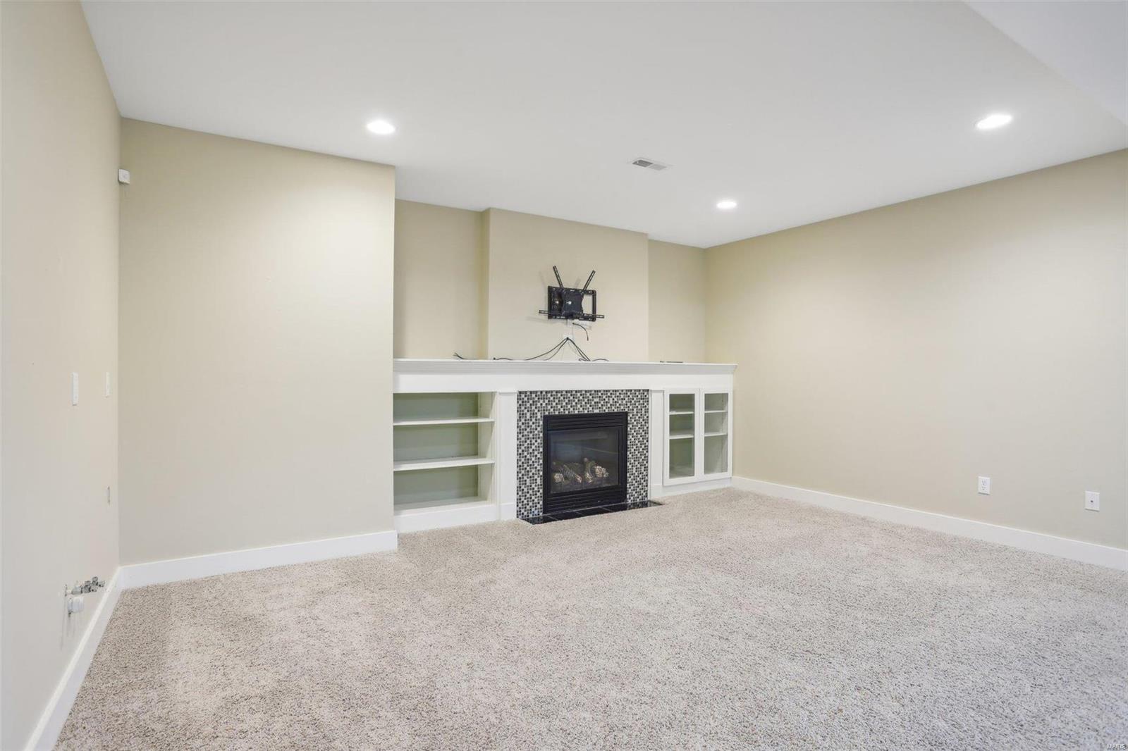 330 Berwick