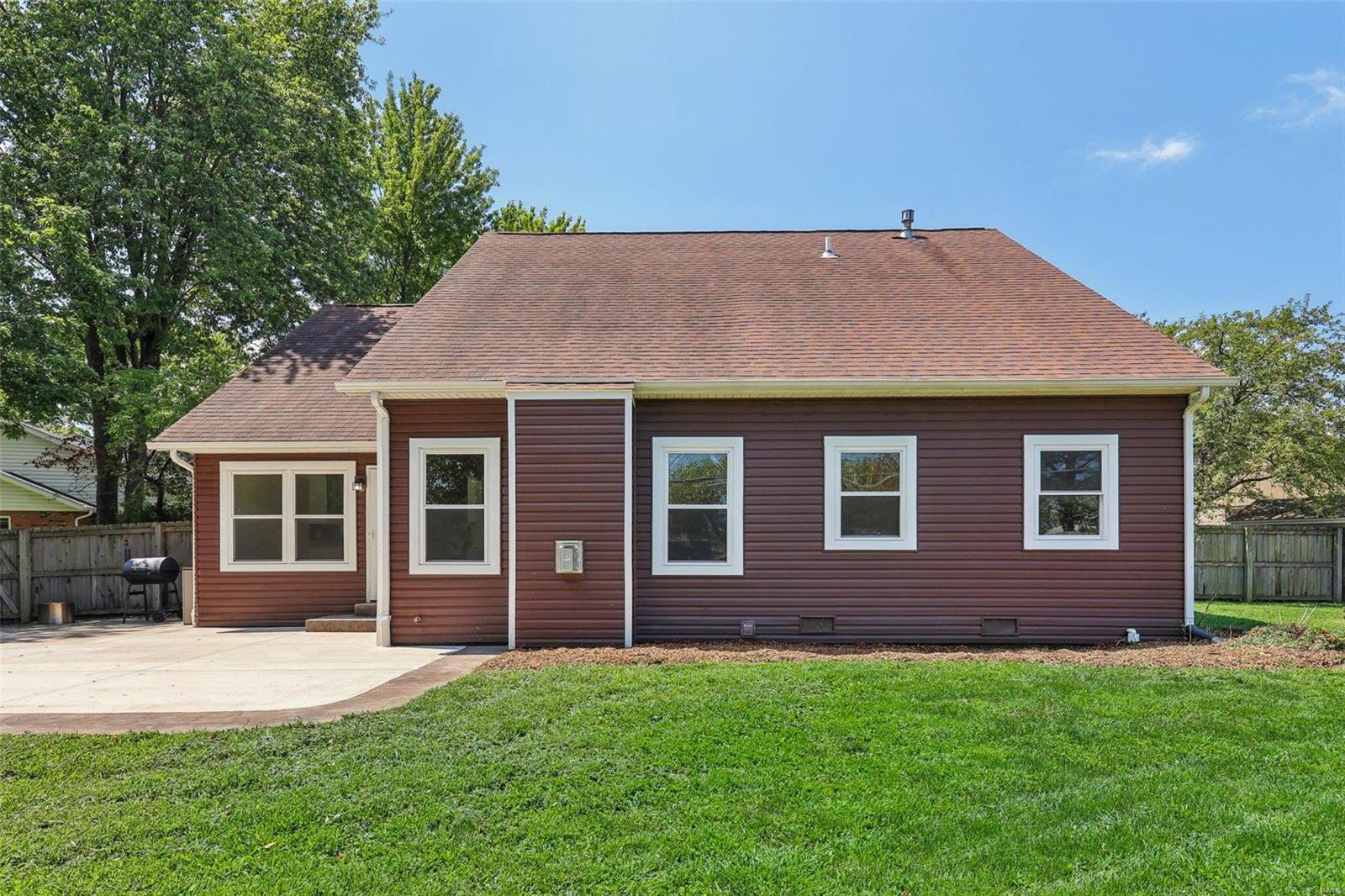 2931 Spruce Hill