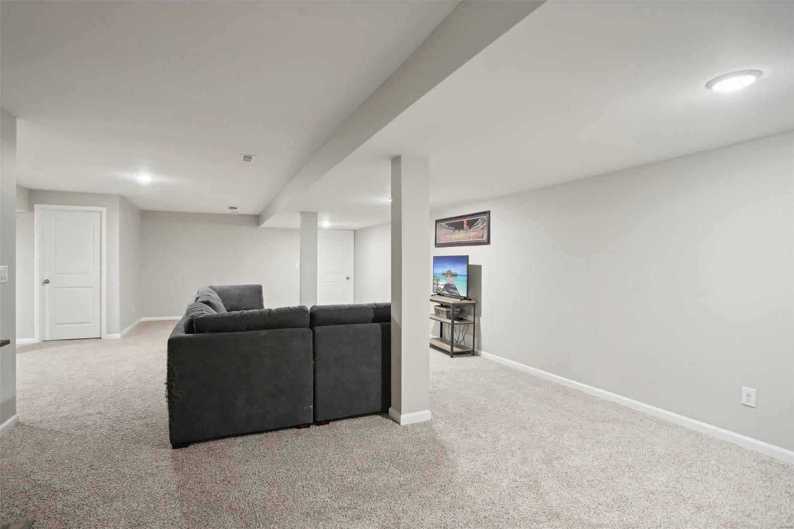 1474 Guilford Place