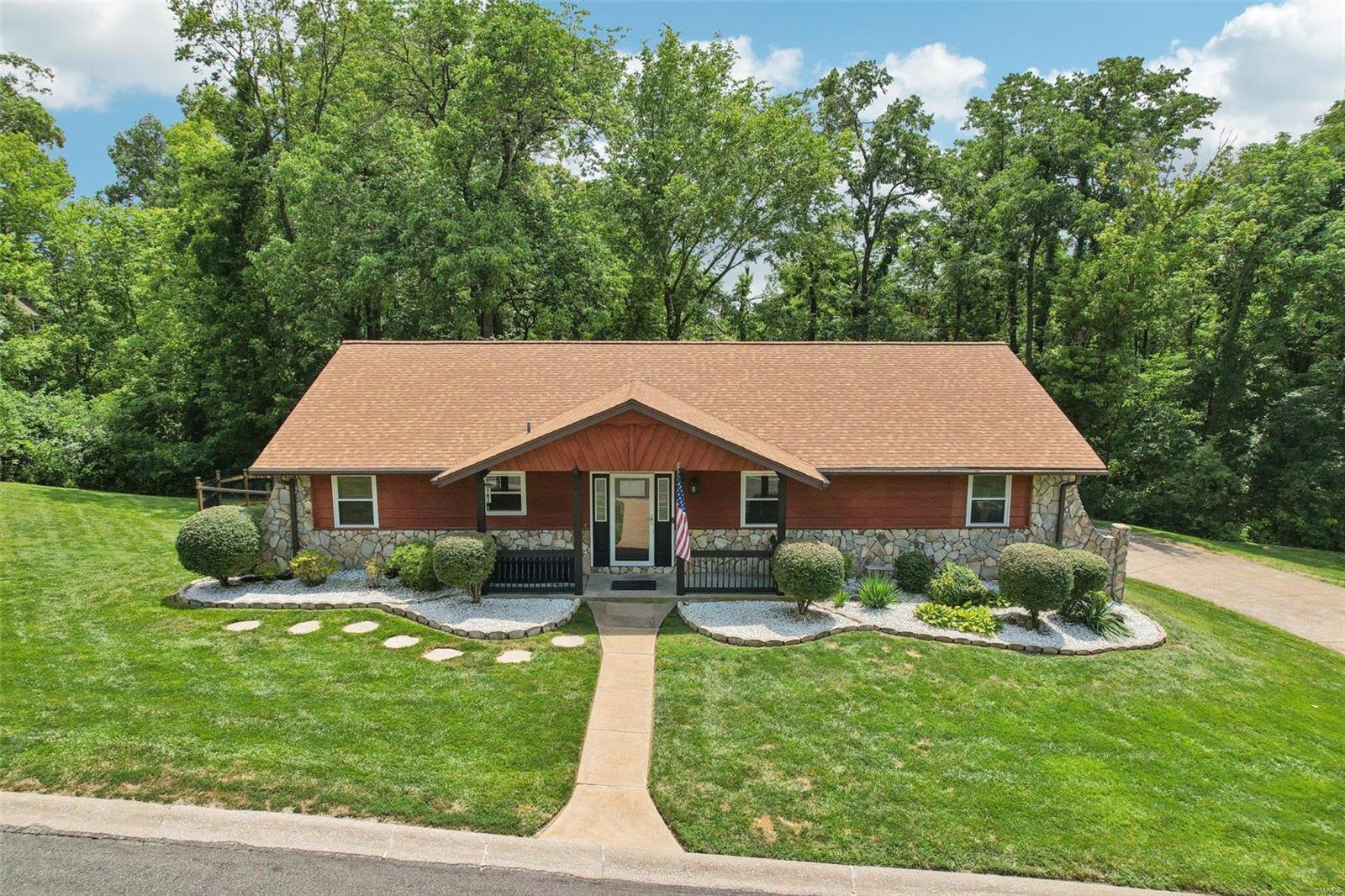 2125 Stone Gate Drive