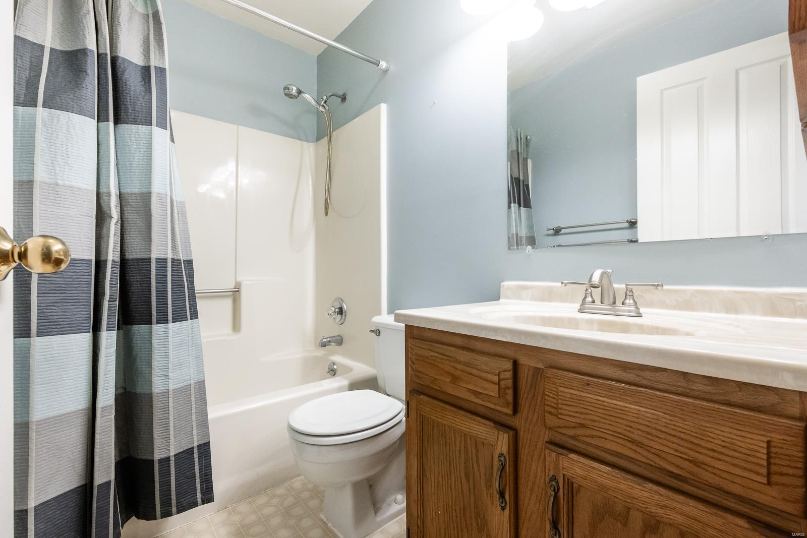 2574 Parkview Drive Unit: 2