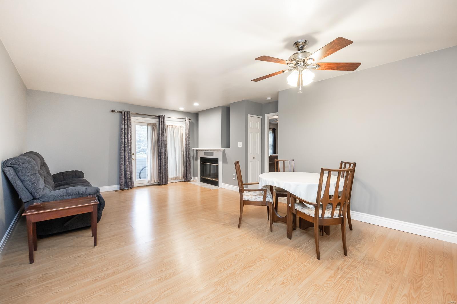 2574 Parkview Drive Unit: 2