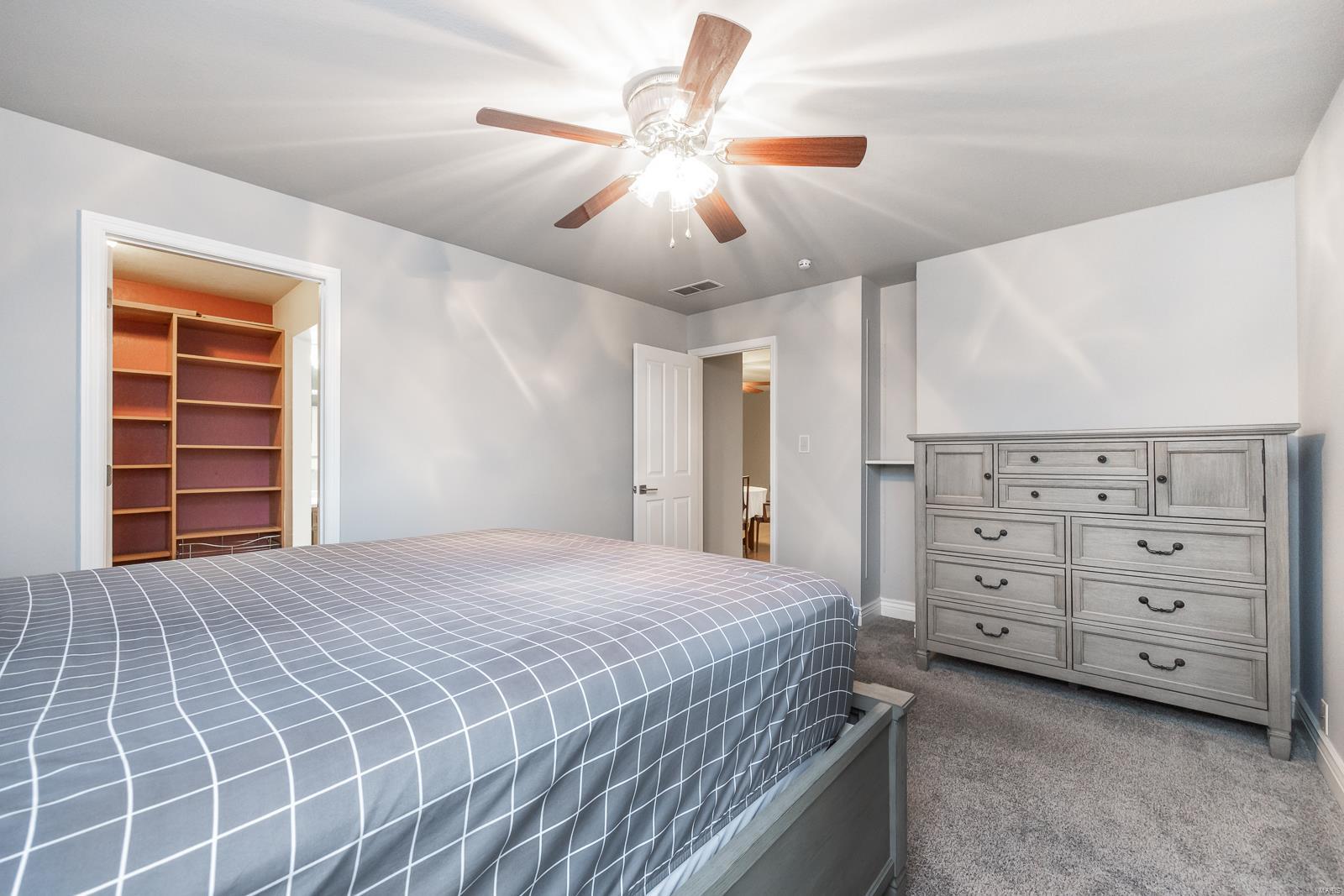 2574 Parkview Drive Unit: 2