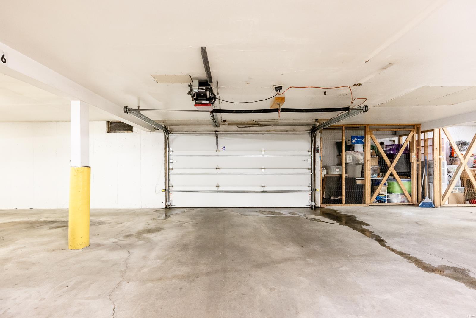 2574 Parkview Drive Unit: 2