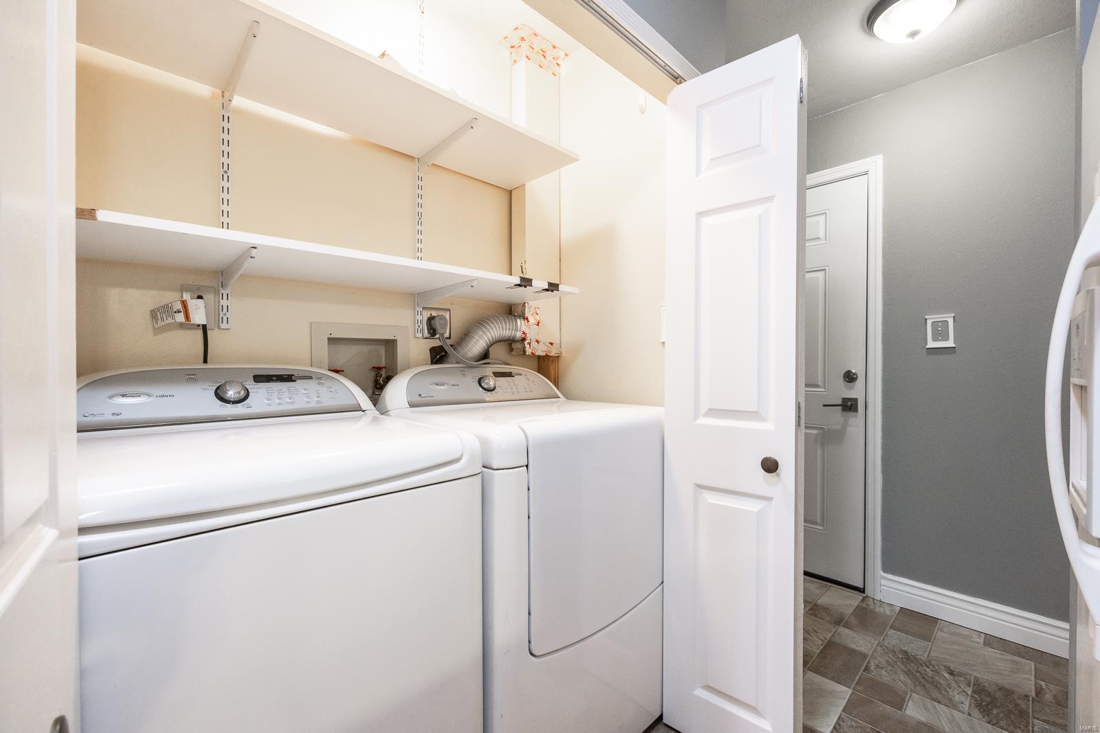 2574 Parkview Drive Unit: 2