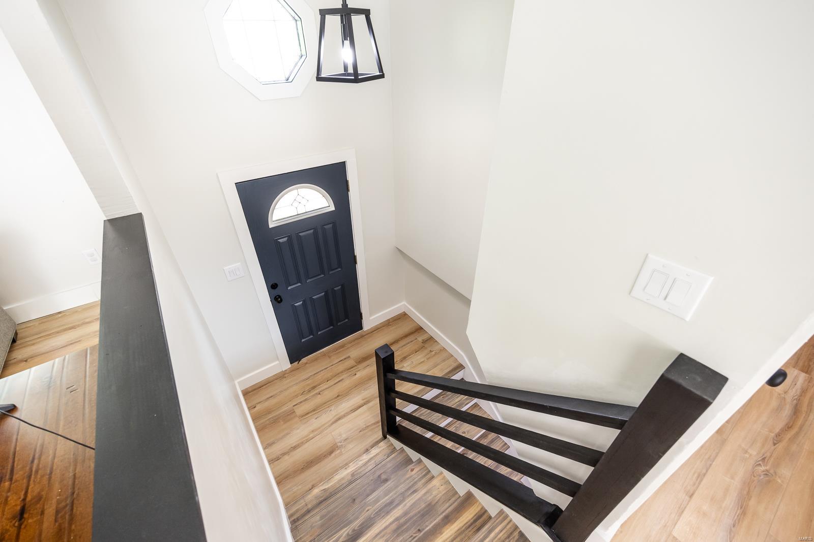 5176 Stephanie Drive