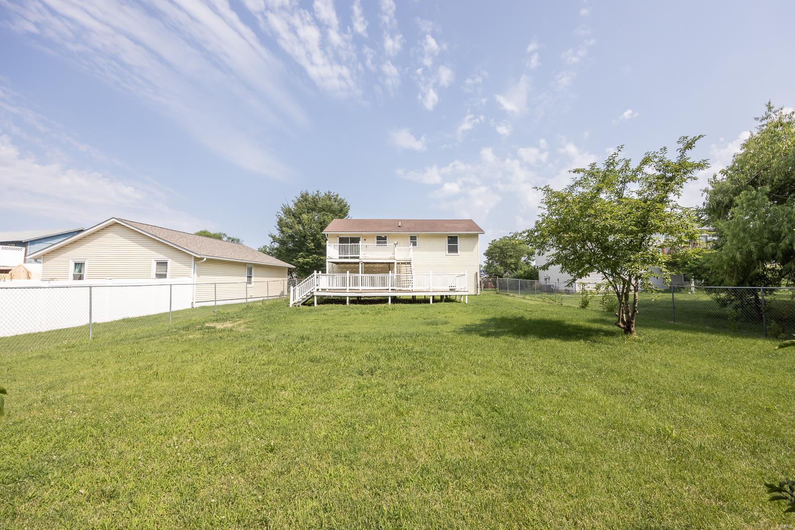 5176 Stephanie Drive