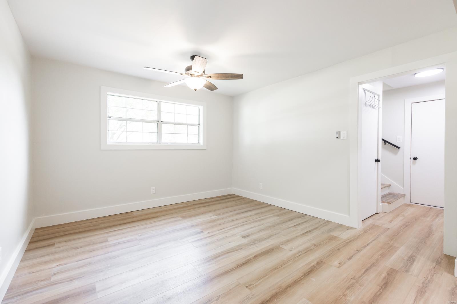 5176 Stephanie Drive