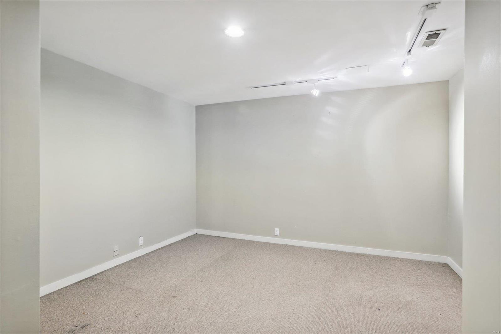 47 Powder Valley Drive