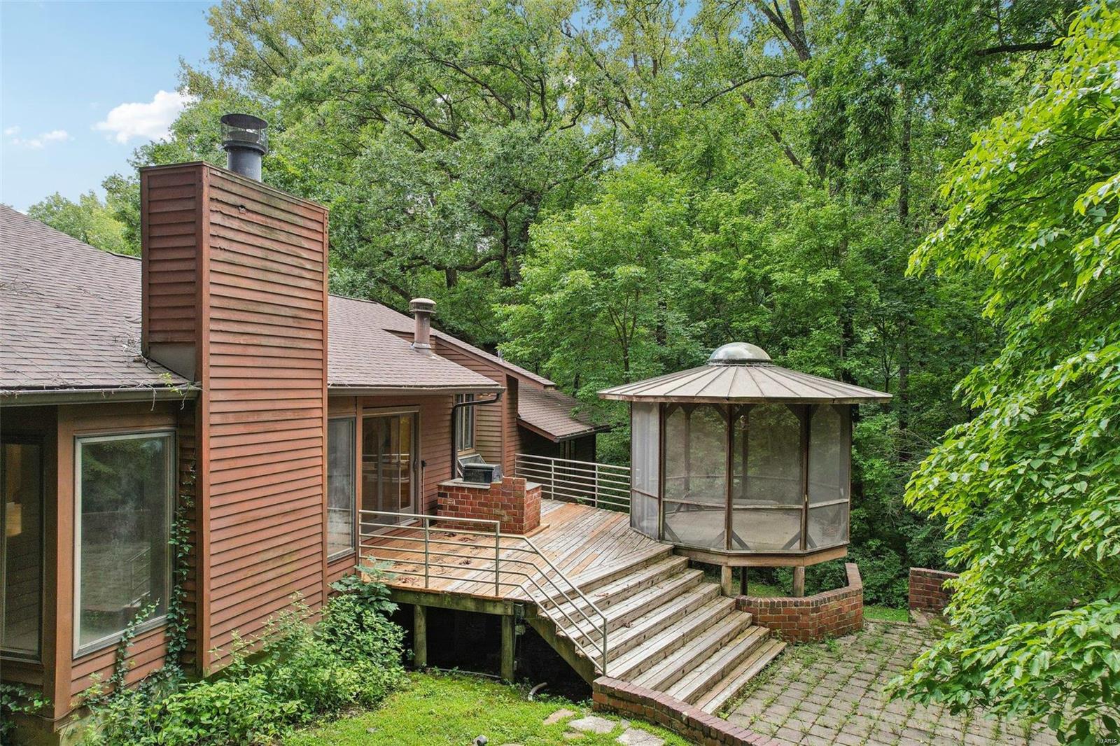 47 Powder Valley Drive