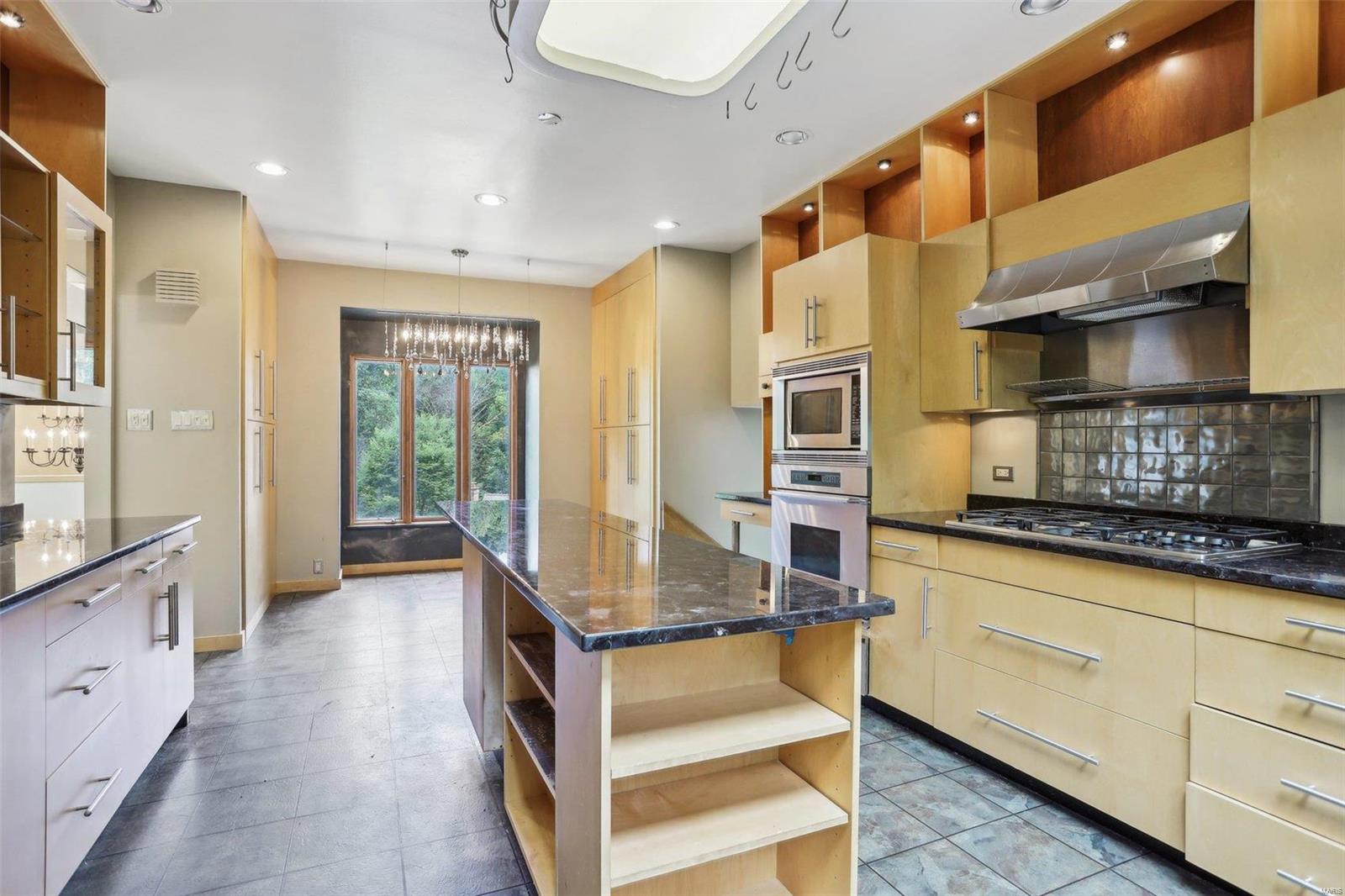 47 Powder Valley Drive