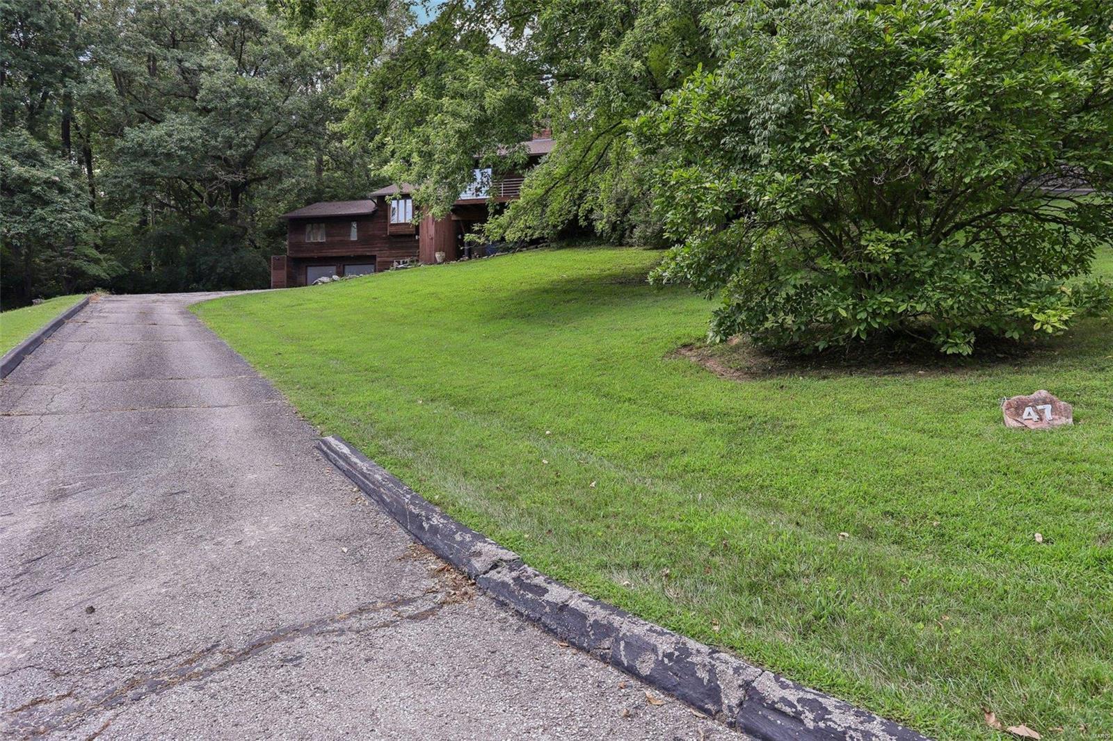 47 Powder Valley Drive