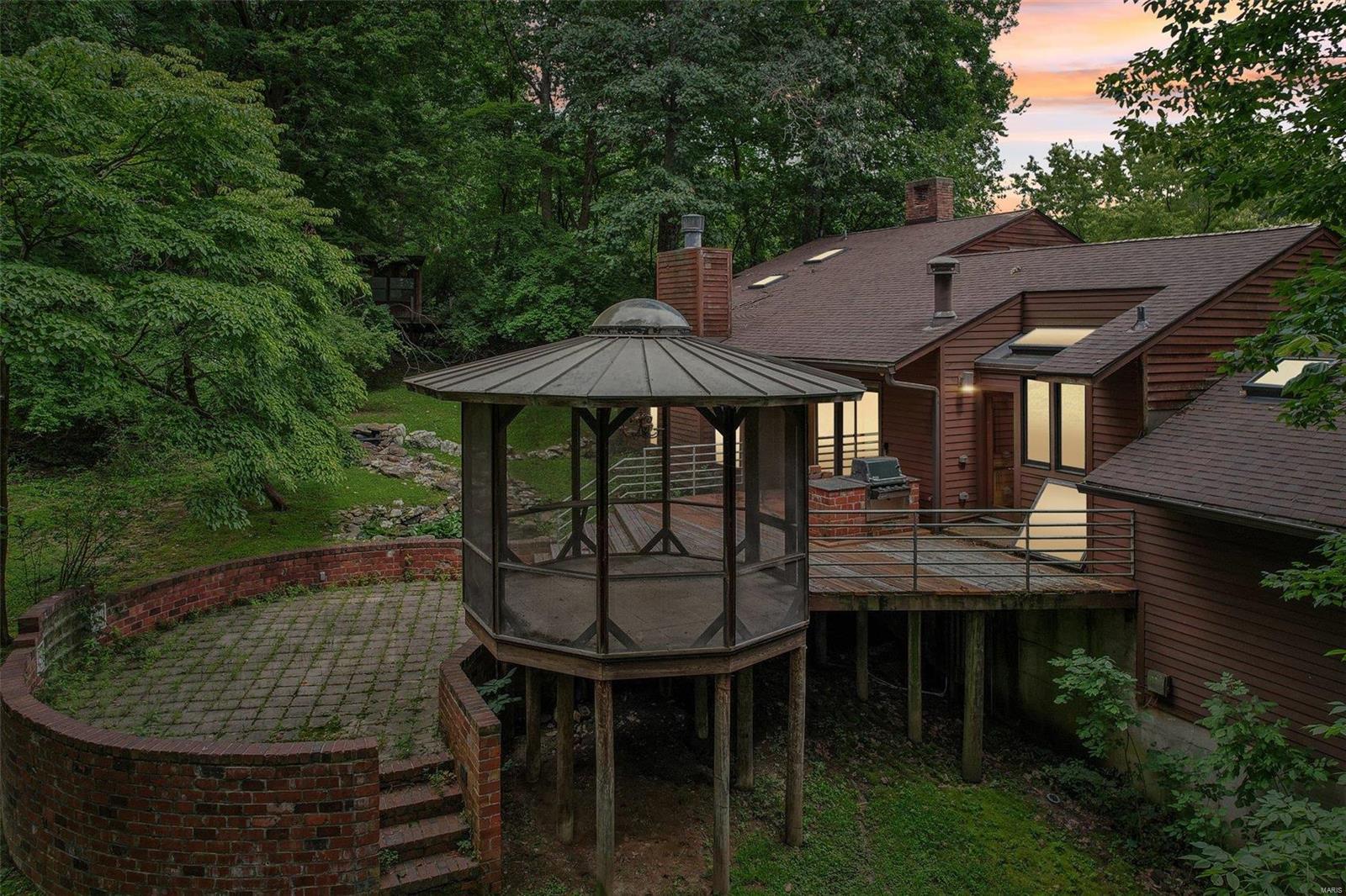47 Powder Valley Drive