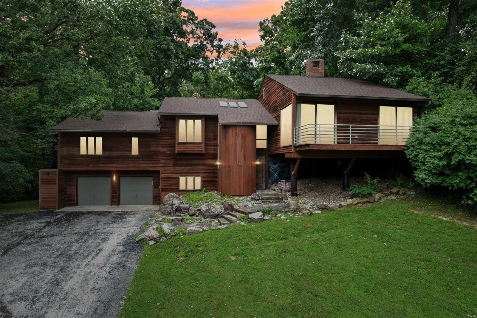 47 Powder Valley Drive