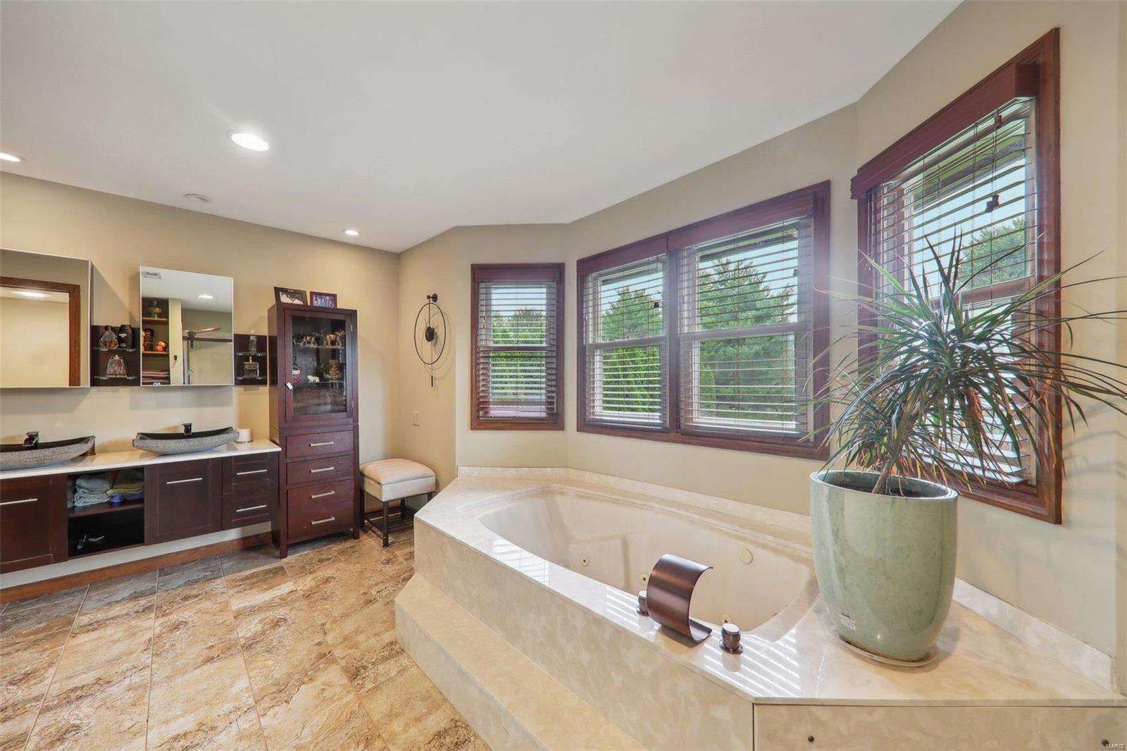 209 Lake Lorraine Drive