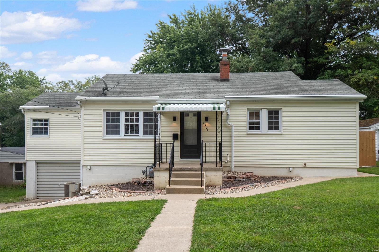 1909 Burling Drive