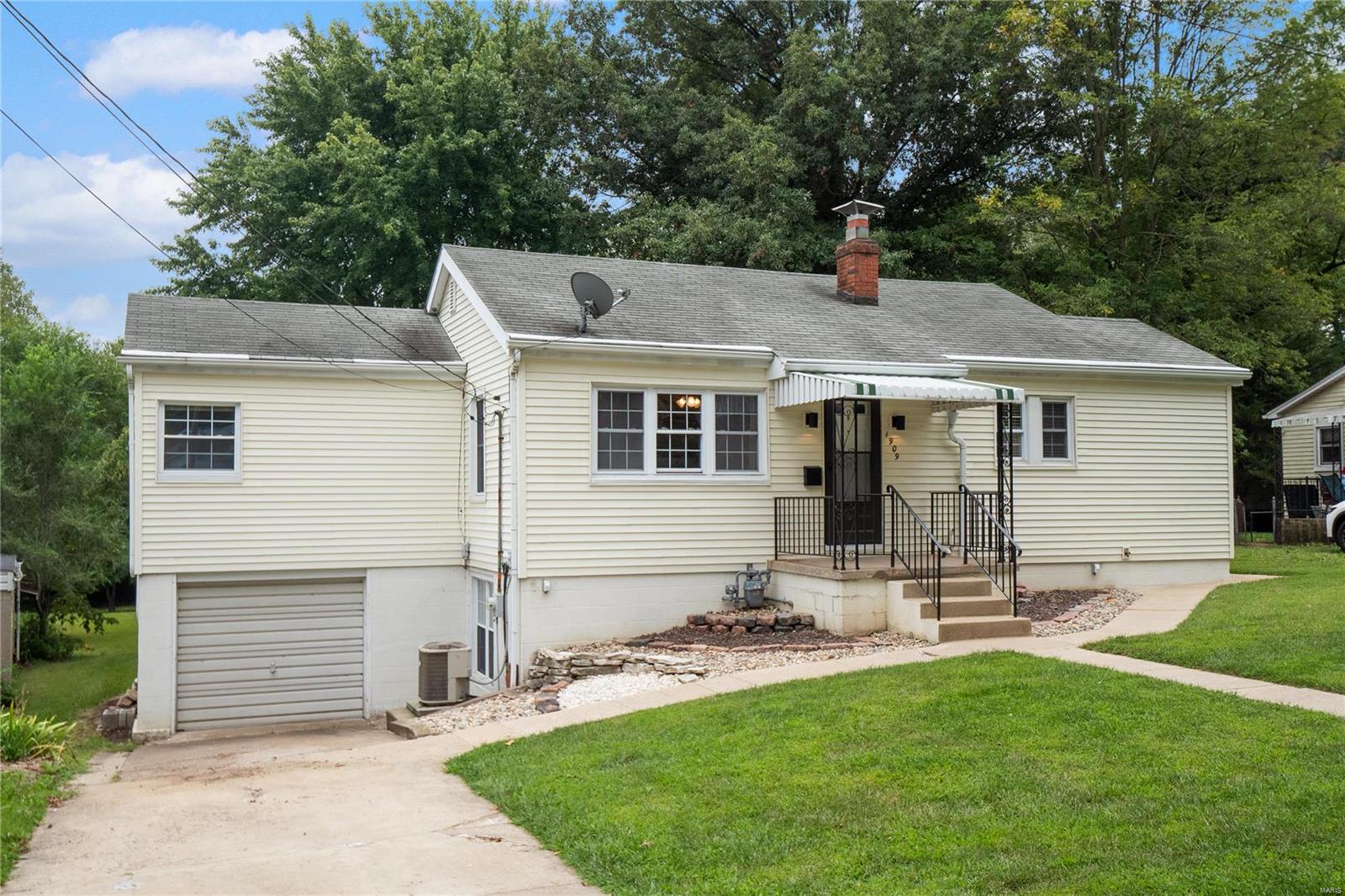 1909 Burling Drive