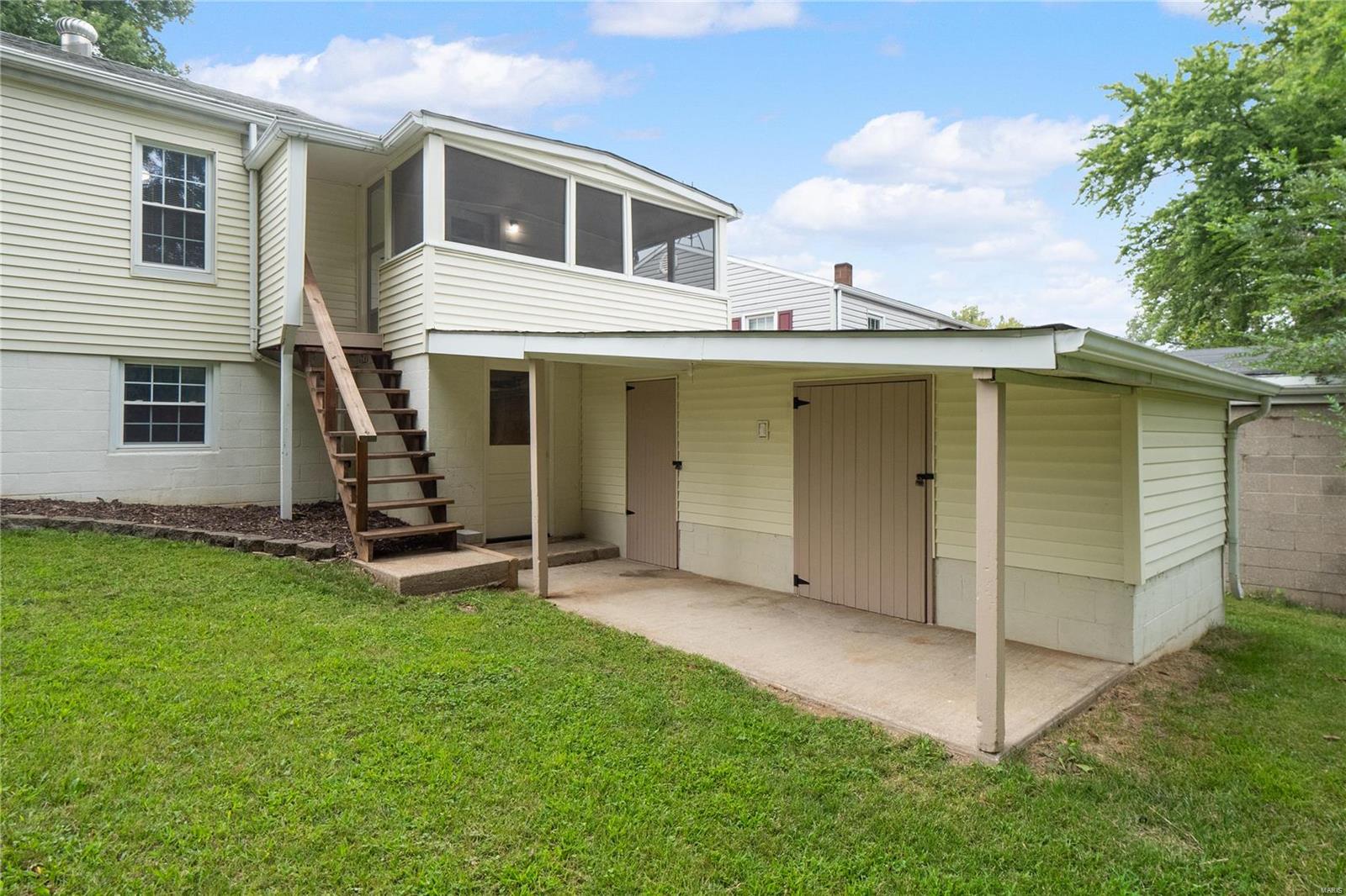 1909 Burling Drive
